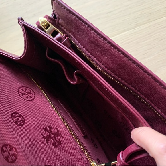 NWT TORY BURCH Alexa Combo Crossbody Chain Strap - Imperial Garnet $428 - Picture 8 of 9